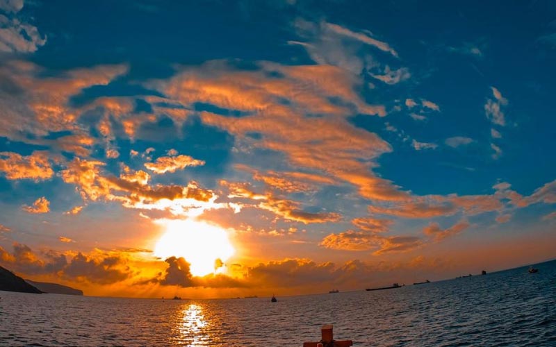 Khung cảnh hoàng hôn tại đảo cù lao xanh